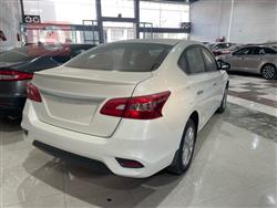 نیسان سێنترا